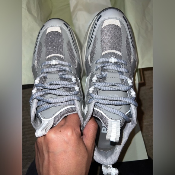 TNR Sean 4 - Picture 2 of 9